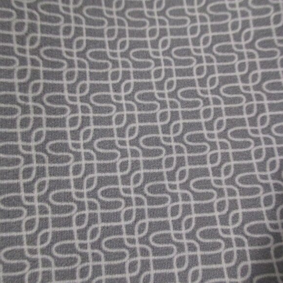 Cutter & Buck Annika capris great for golf, light gray & white like new size 12 - Picture 12 of 12